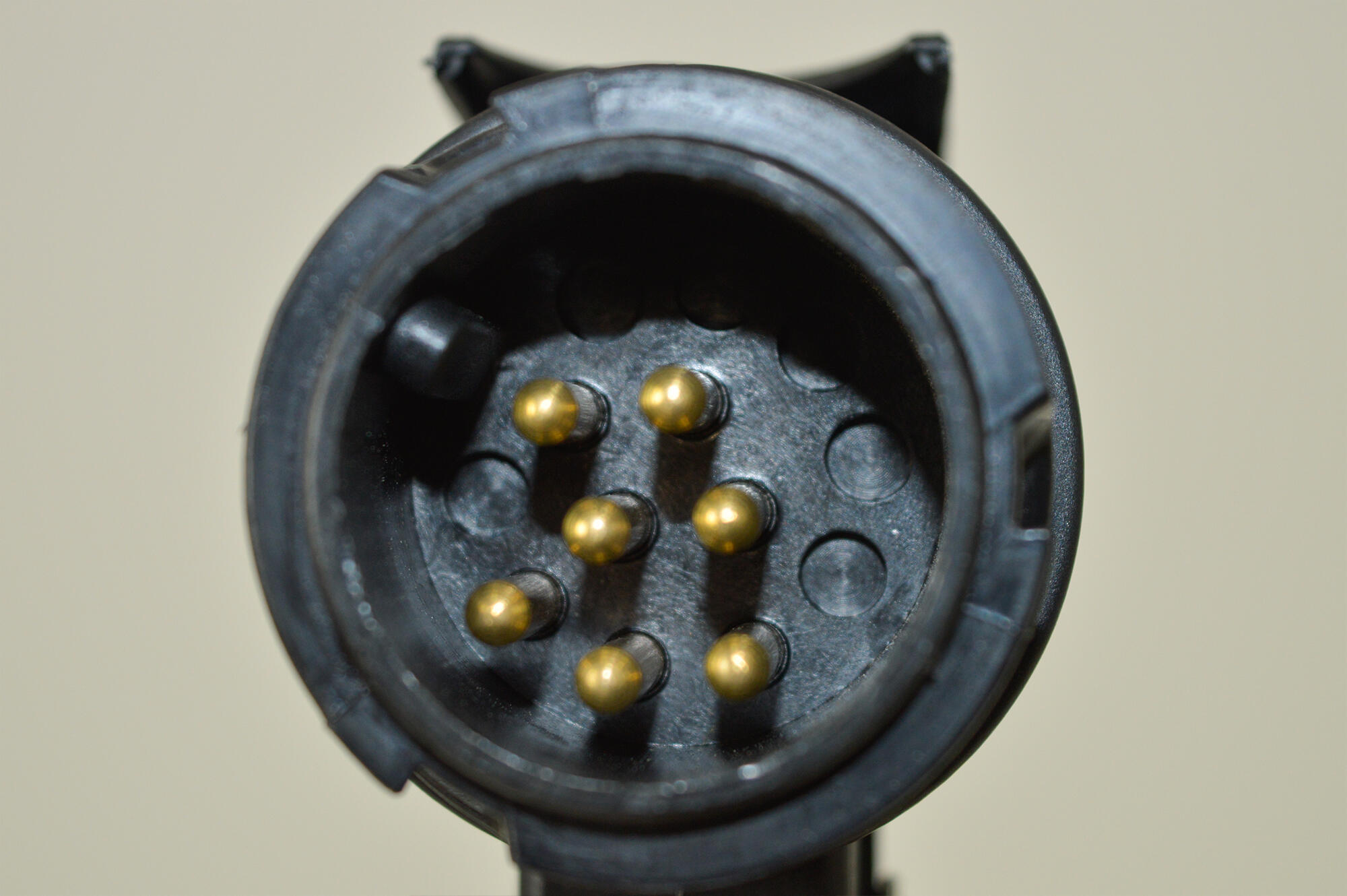 13/7-poliger Adapter 3/3