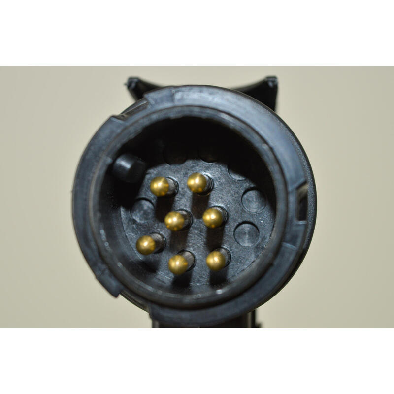 13/7 pólusú adapter