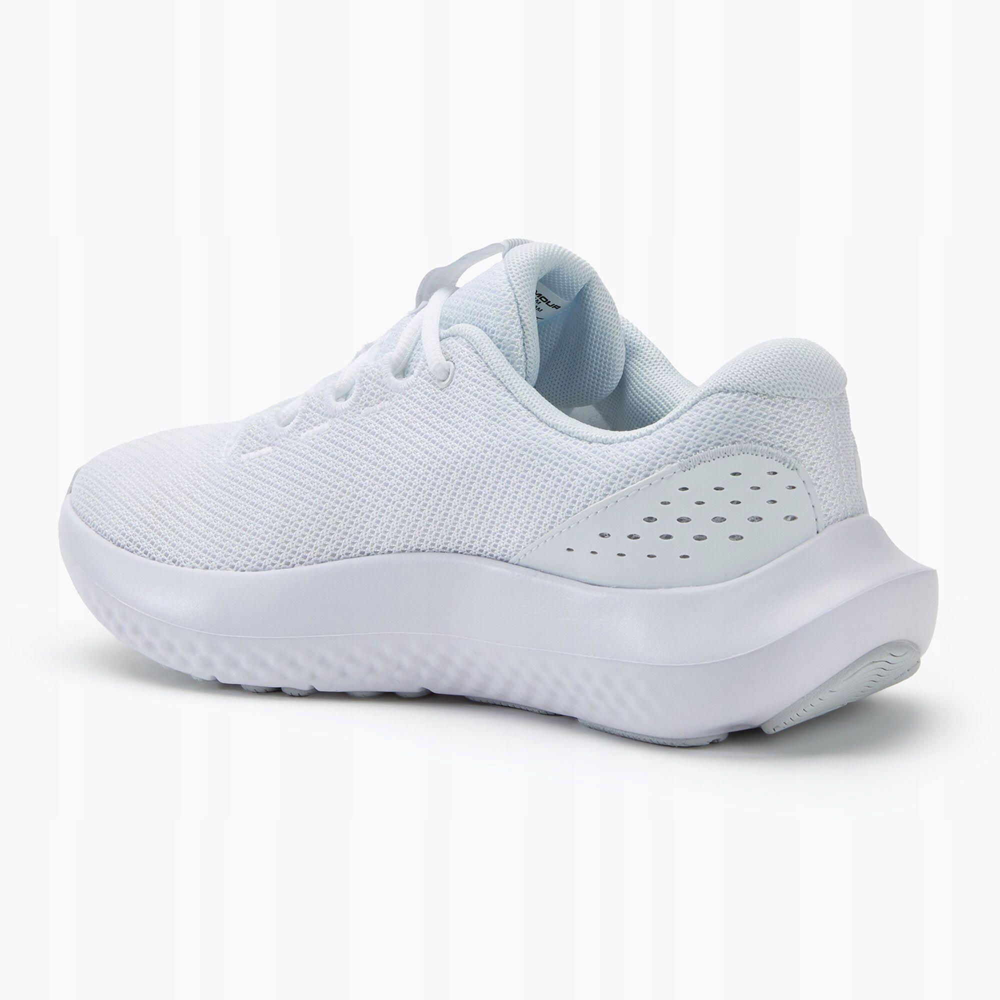 Buty sportowe dla kobiet UNDER ARMOUR UA CHARGED SURGE 4 3/7