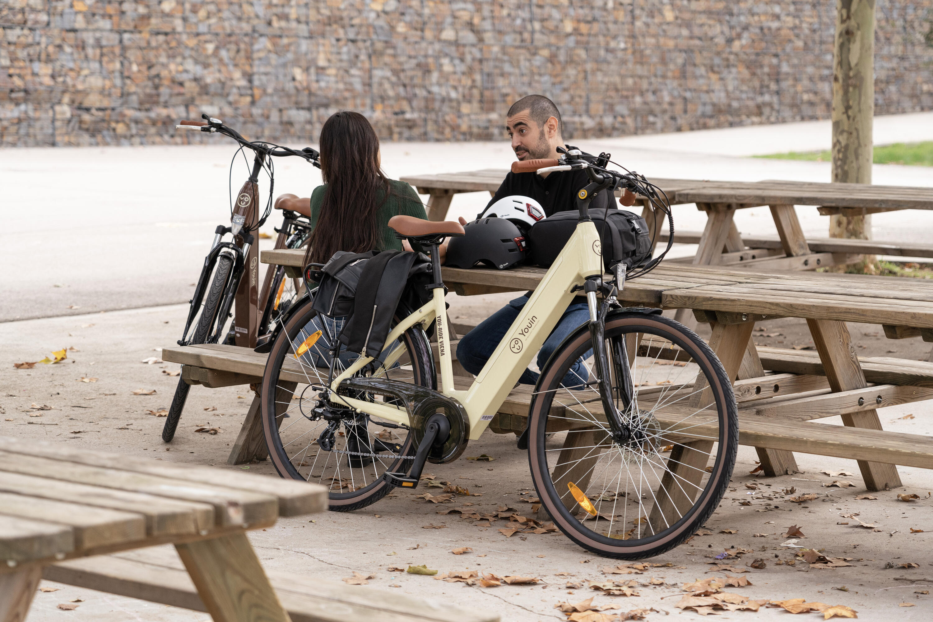 Vélo électrique urbain YOUIN Viena BK2128O 28" Shimano 7V 250W 80km 5/7