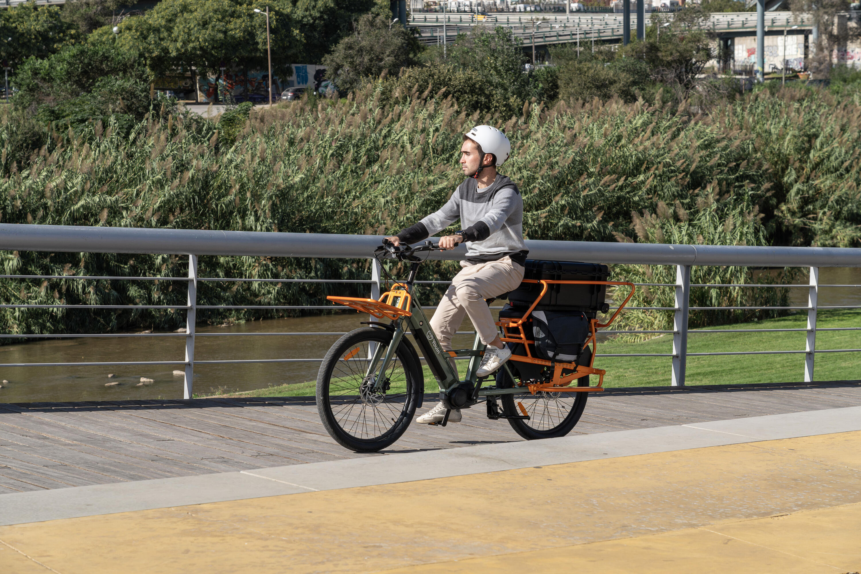 Vélo électrique YOUIN Berlin Pro BK6150 26" 250W 120km 6/7