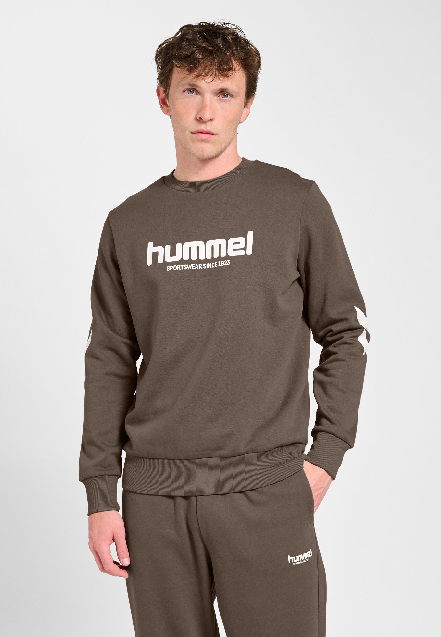 HUMMEL picture