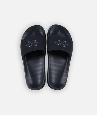 Slippers legend