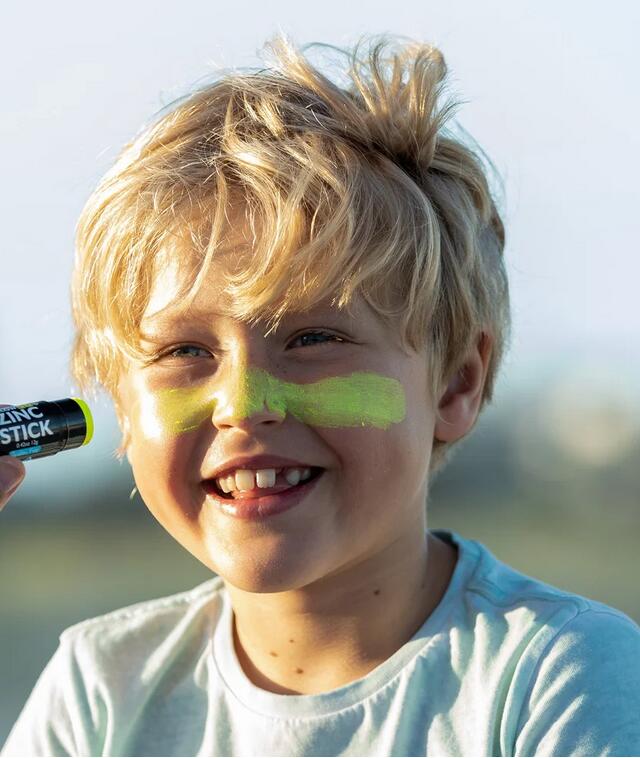 Sun Zapper Yellow Zinc Stick SPF 50+ 2/4
