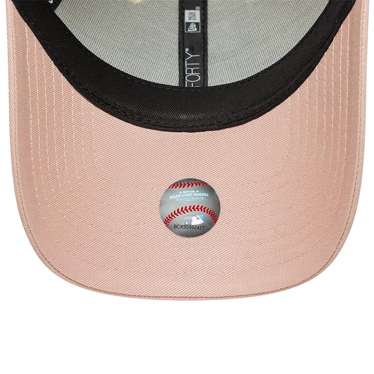 New Era 9FORTY Cap Los Angeles Dodgers MLB World Series Patch beige/pink 3/5