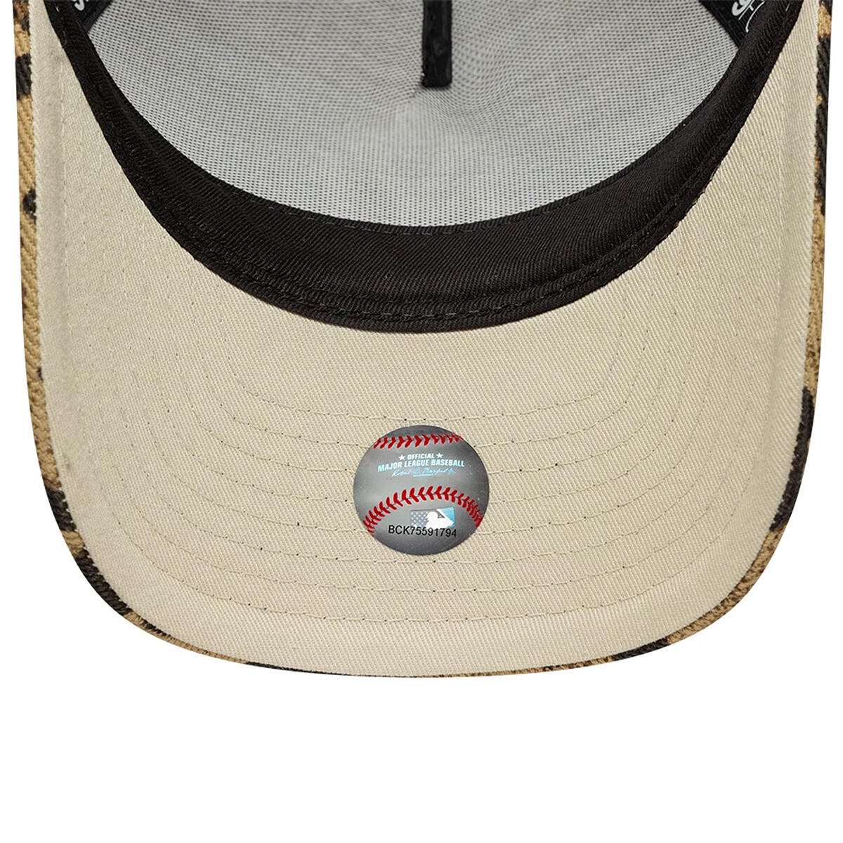 Czapka trucker damska New York Yankees New Era 9Forty Leopard 5/5