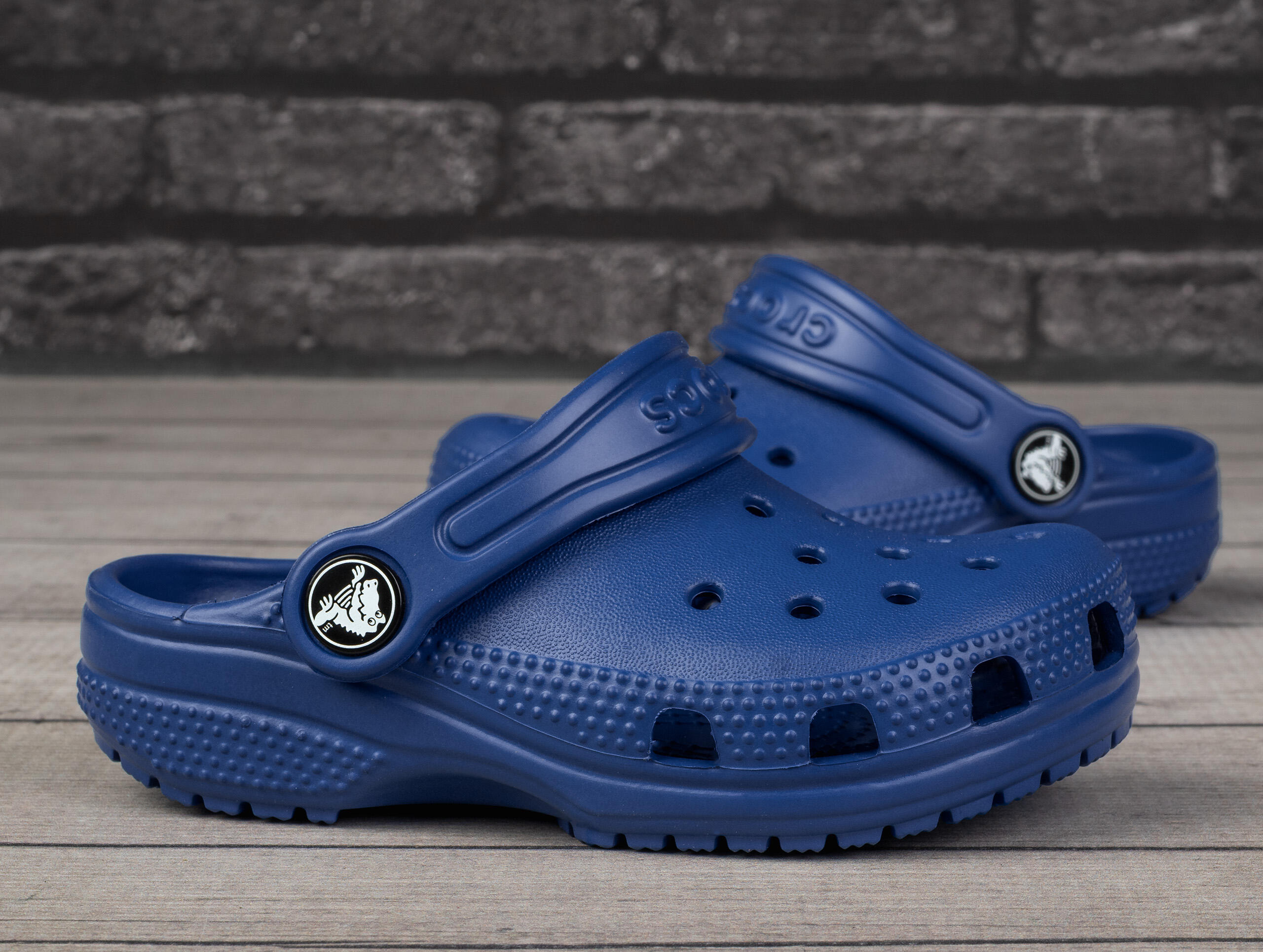 Klapki dziecięce sportowe  Crocs CLASSIC CLOG T 2/7