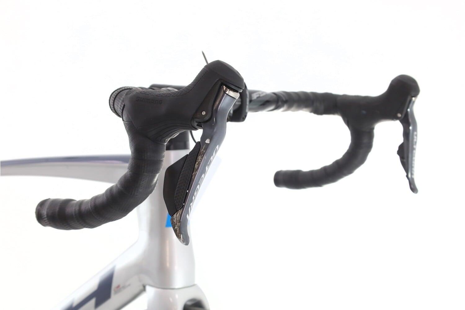 Segunda Vida · Bicicleta estrada ·  Quartz Di2 11V · Muito bom estado 6/8