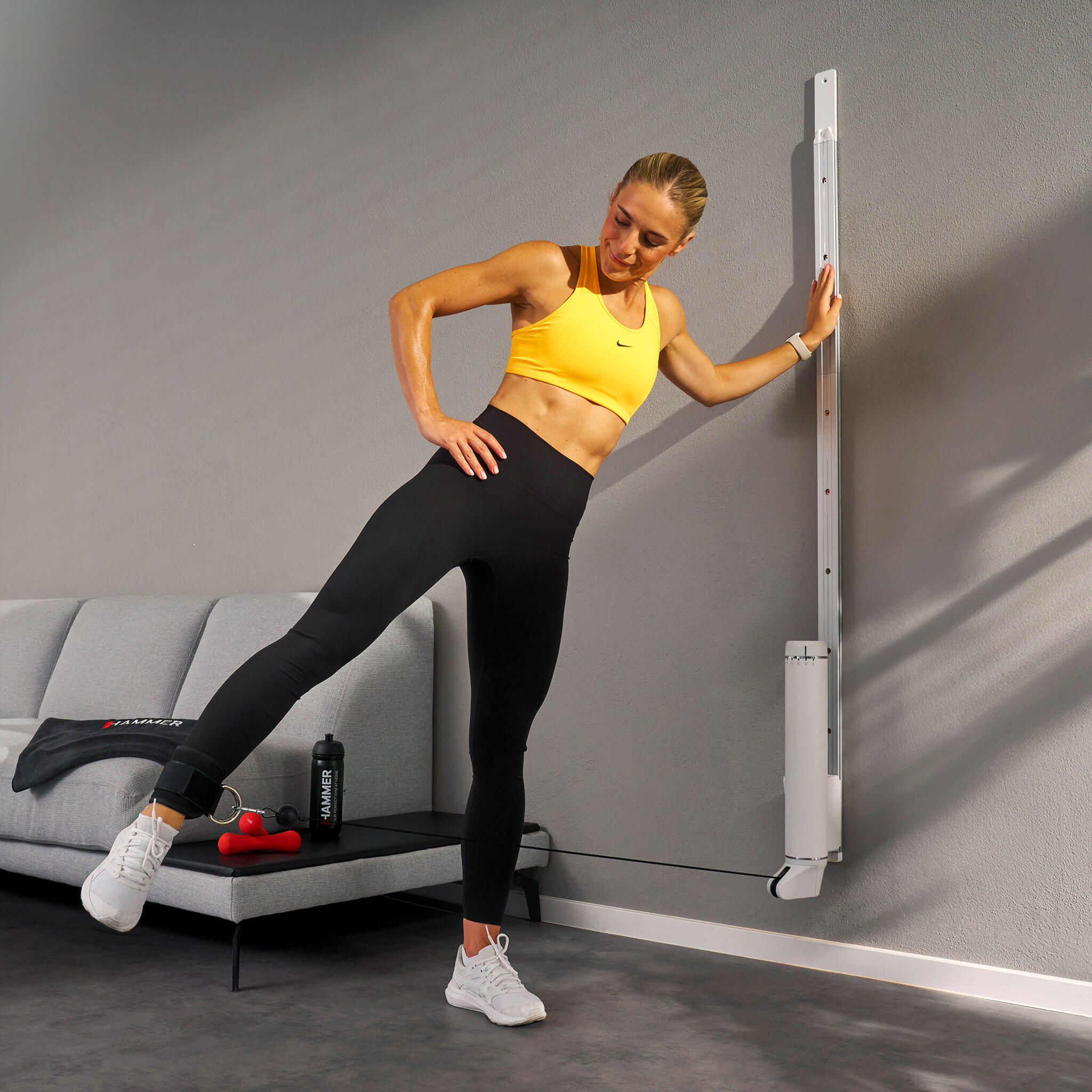 Entrenador de poleas de cable compacto con soporte pared Hammer 5/7