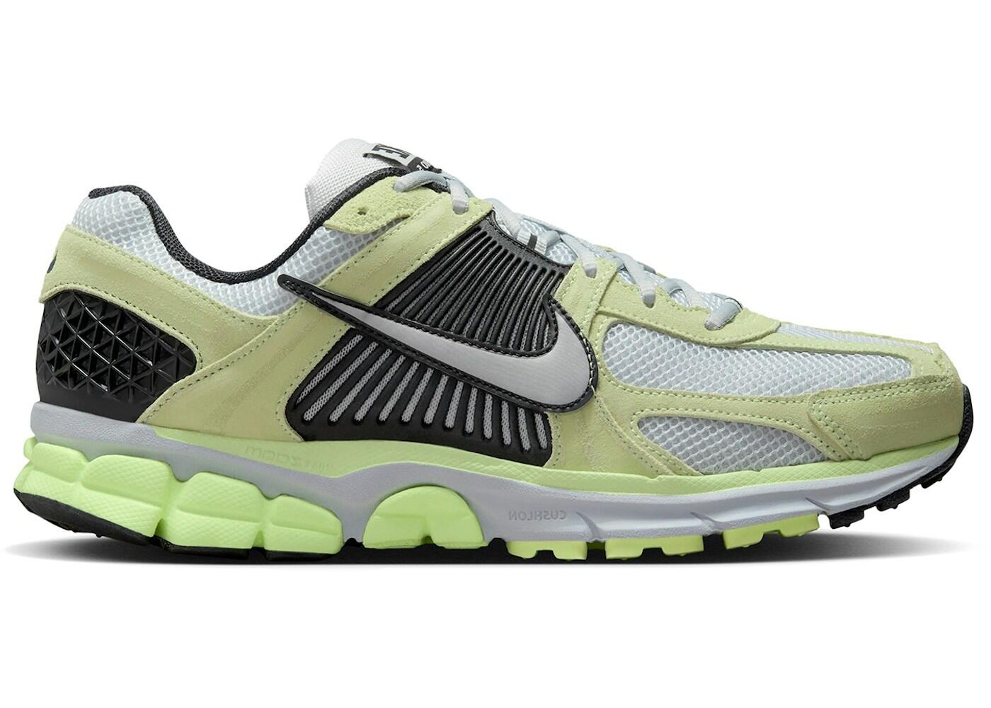 NIKE picture