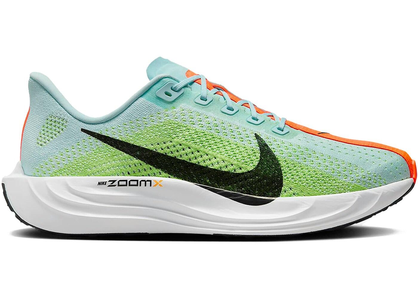 NIKE picture