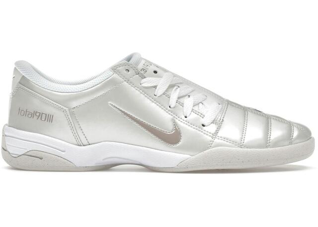 Nike Total 90 III Photon Dust football boots | Decathlon