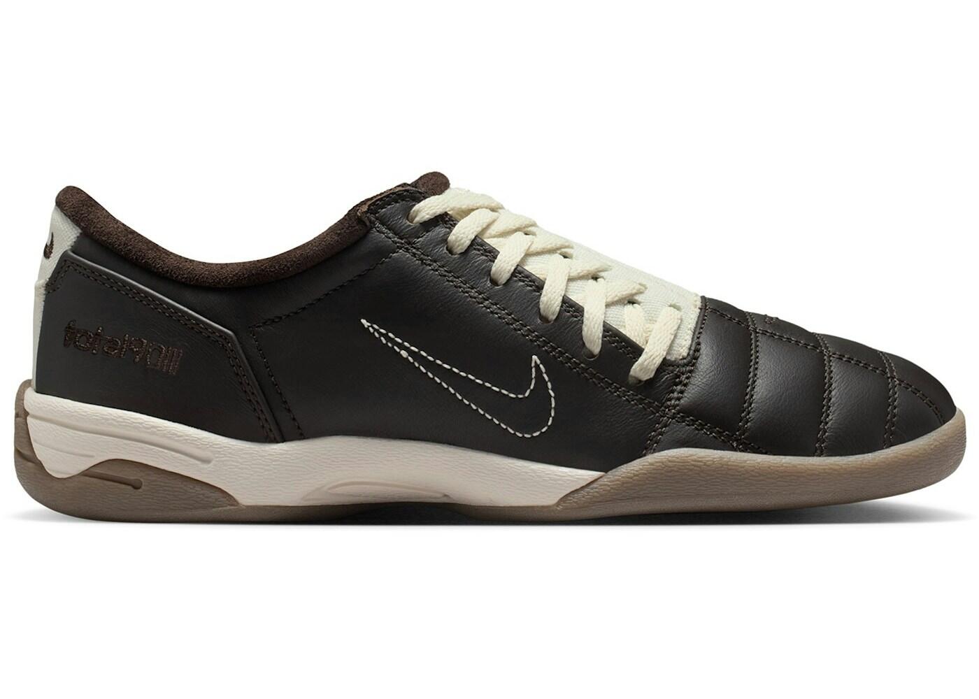 Nike Women's Total 90 Sneaker 36.5 Soft Pearl 2/2
