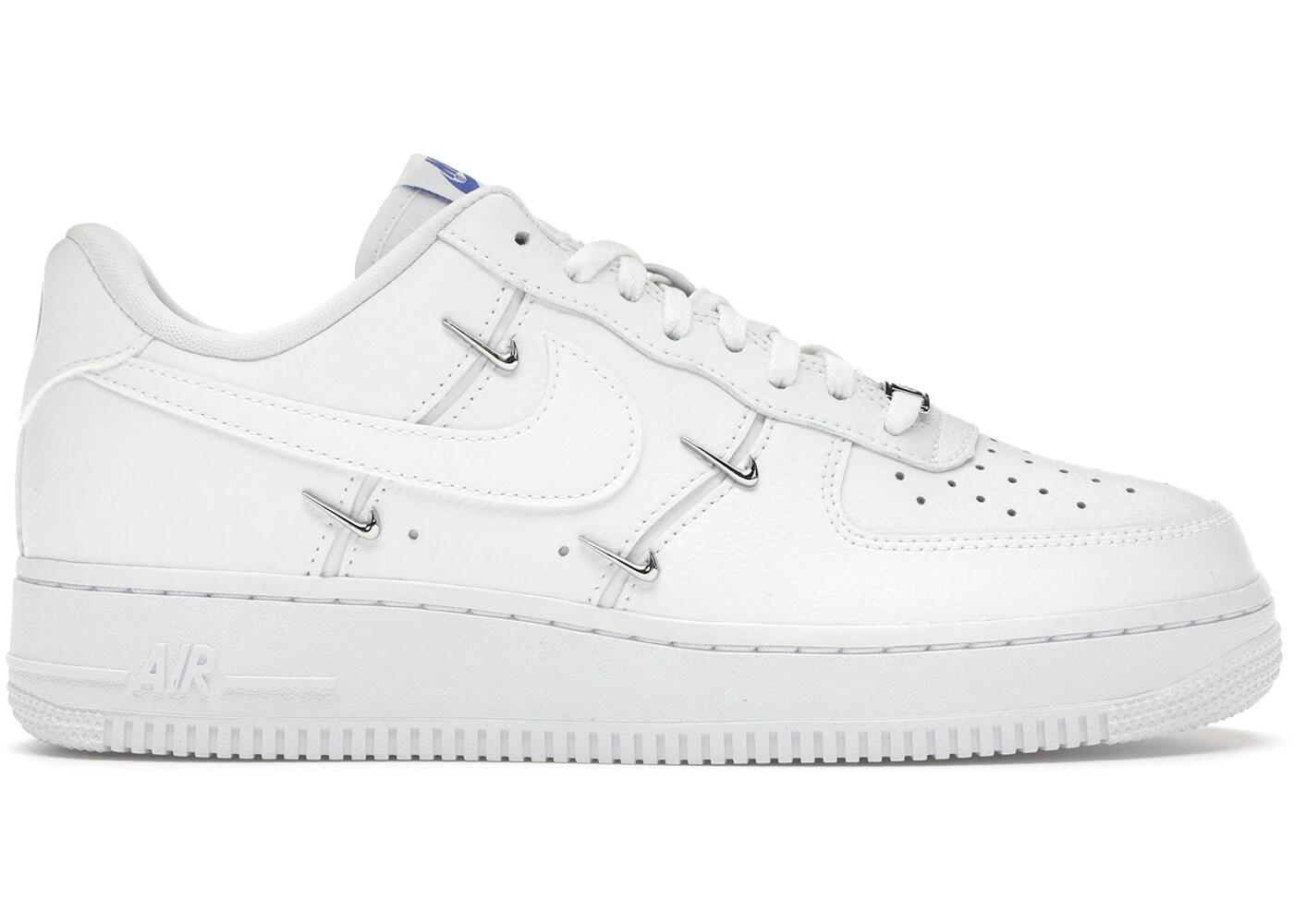 Nike Air Force 1 '07 LX - Damensneaker, weiss mit Hyper Royal-Akzenten 2/5
