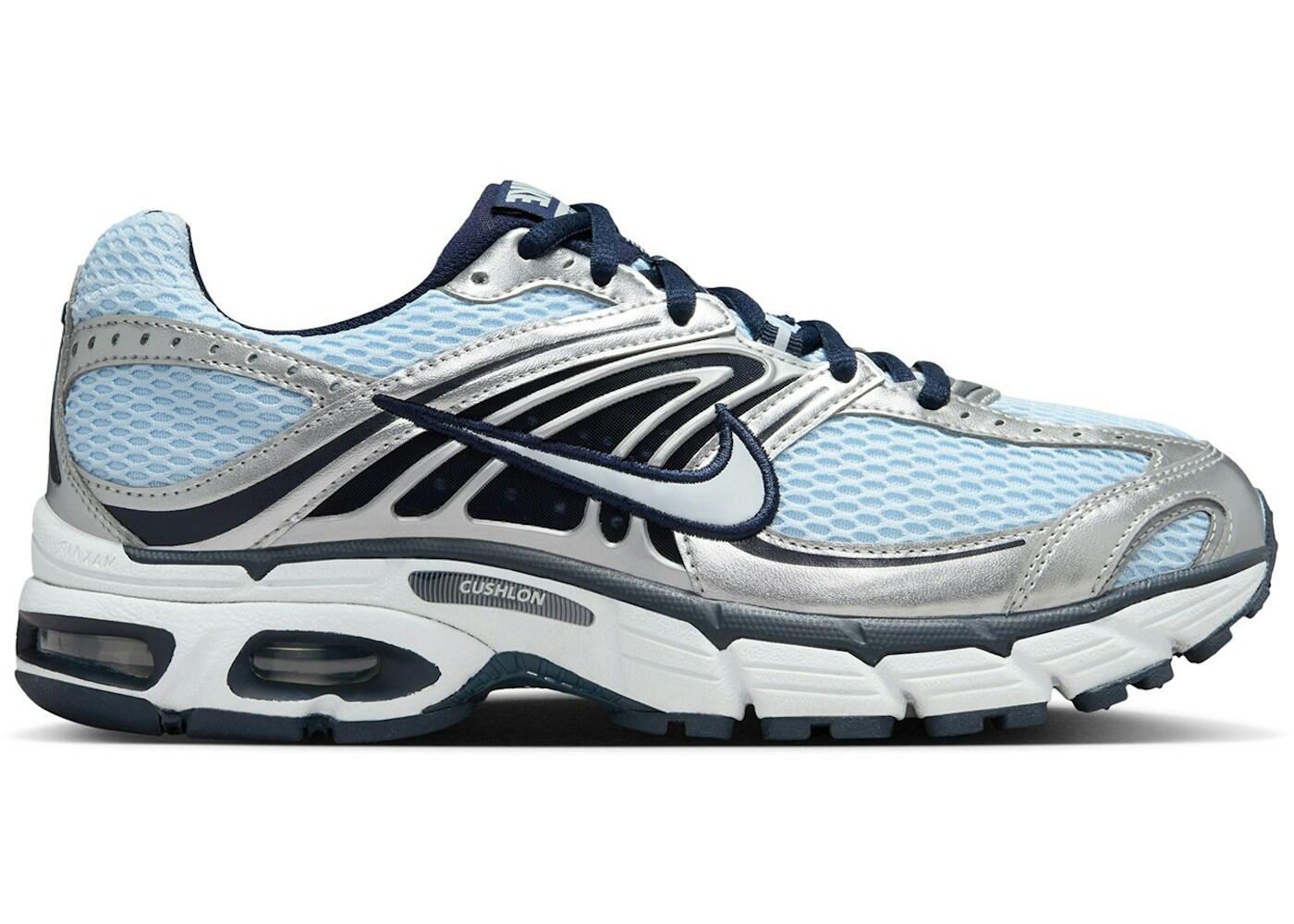 Nike Women's Air Max Moto 2K 2/2