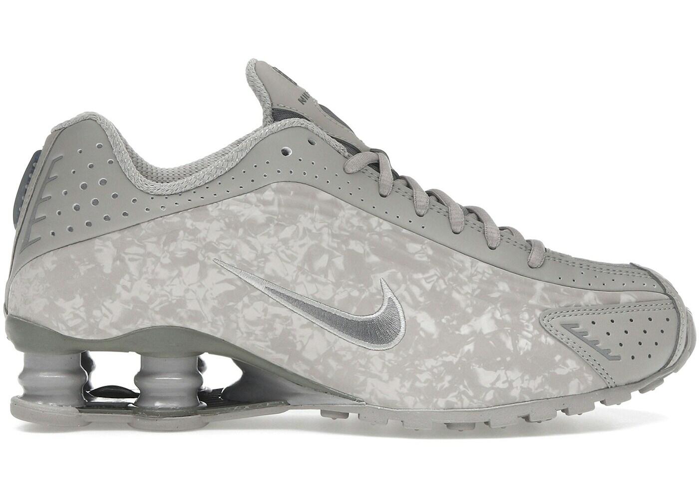 Nike Shox R4 Damen Flat Pewter Floral. 2/2