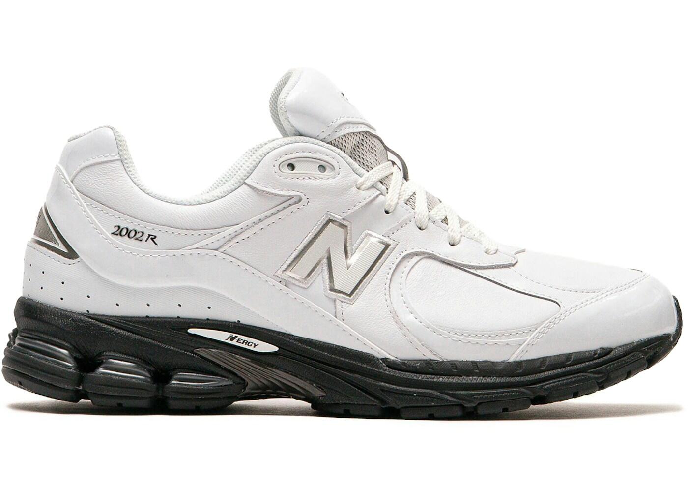 New Balance 2002R White 2/2