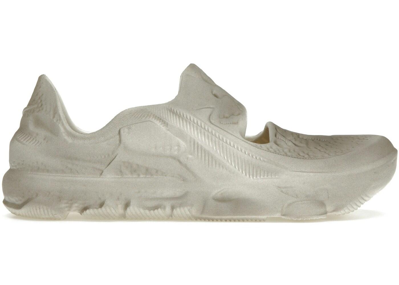 Nike ISPA Universal 2/2