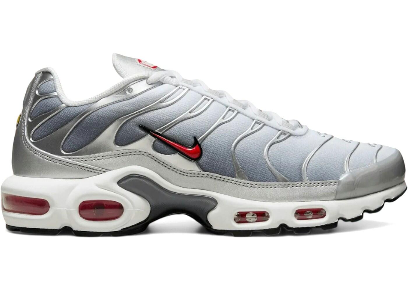Nike Air Max Plus W Silver Bullet 2/2