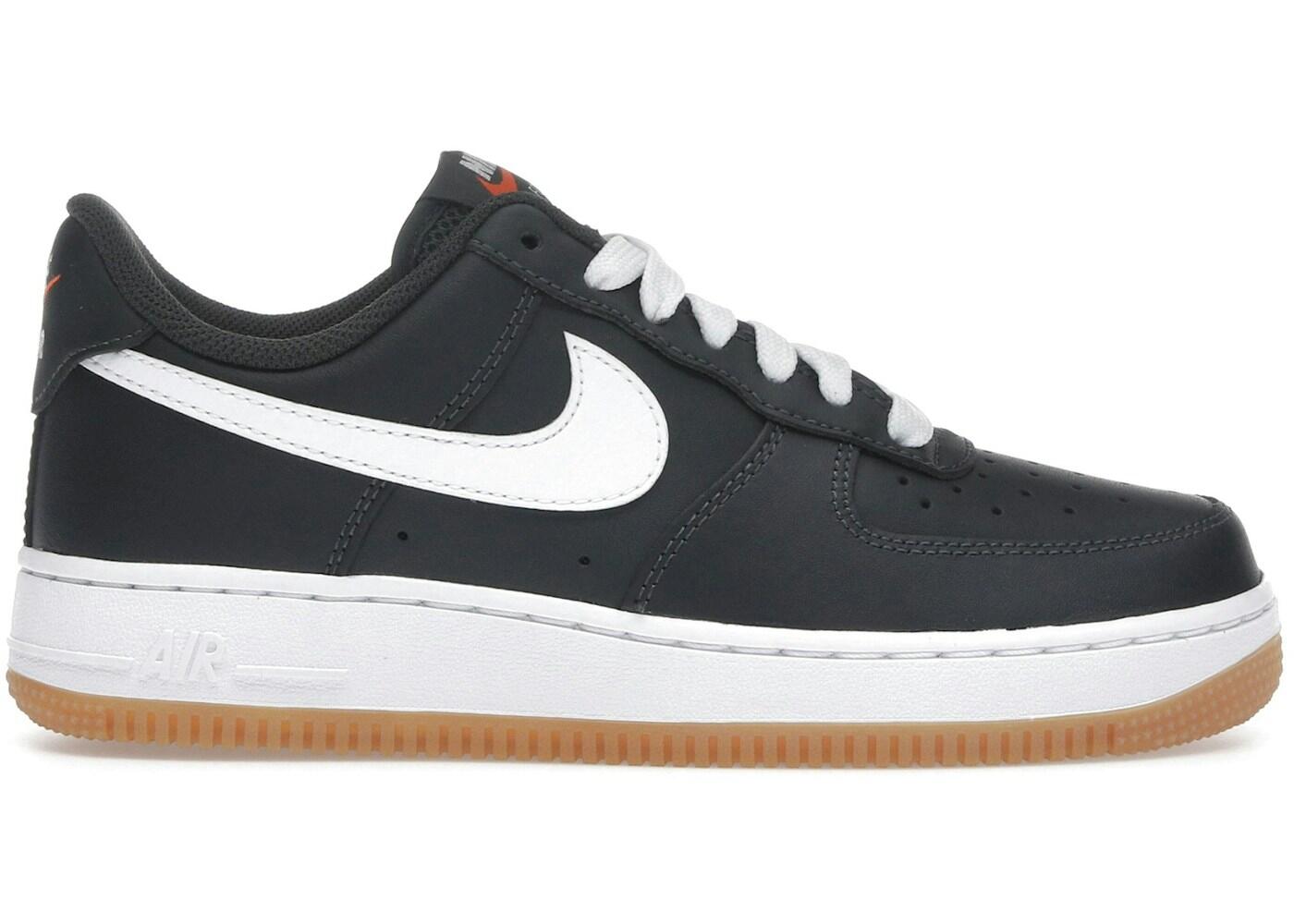 Nike Air Force 1 Low '07 LV8 Anthracite Gum 2/2