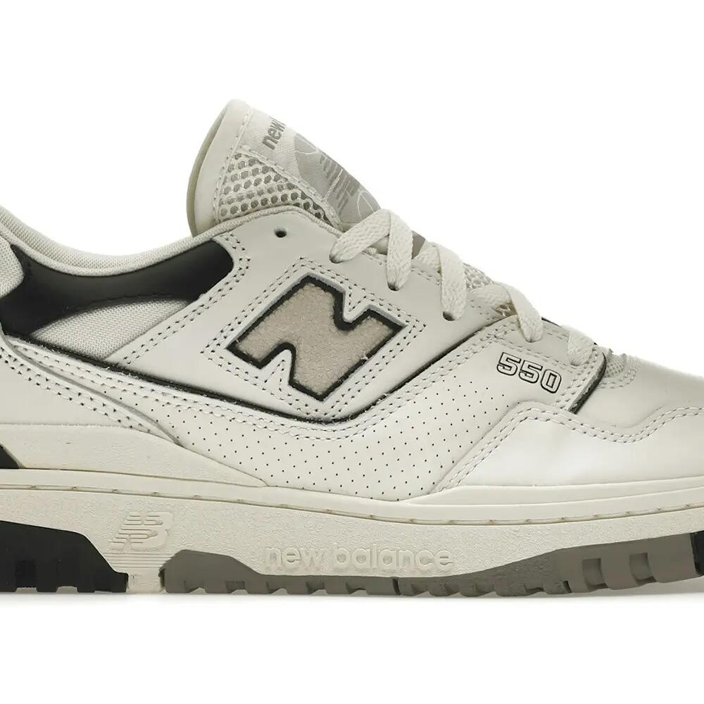 WHITE / BLACK