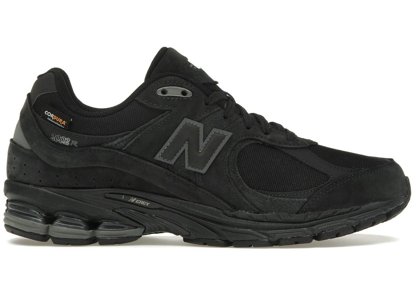 NEW BALANCE picture