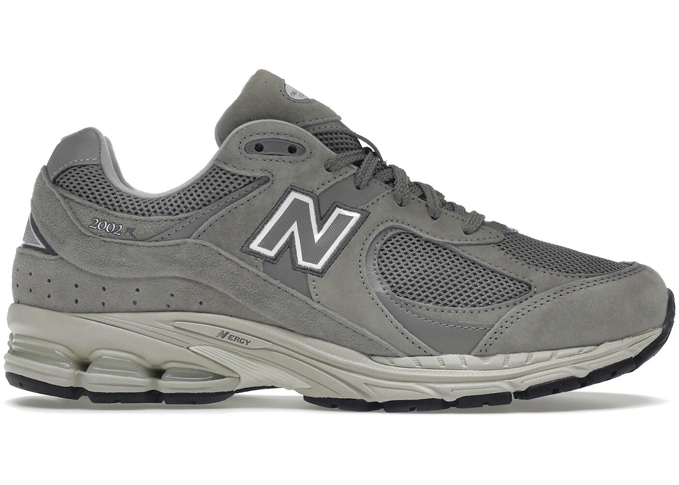NEW BALANCE picture
