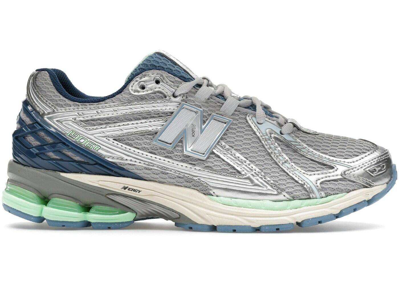 NEW BALANCE picture