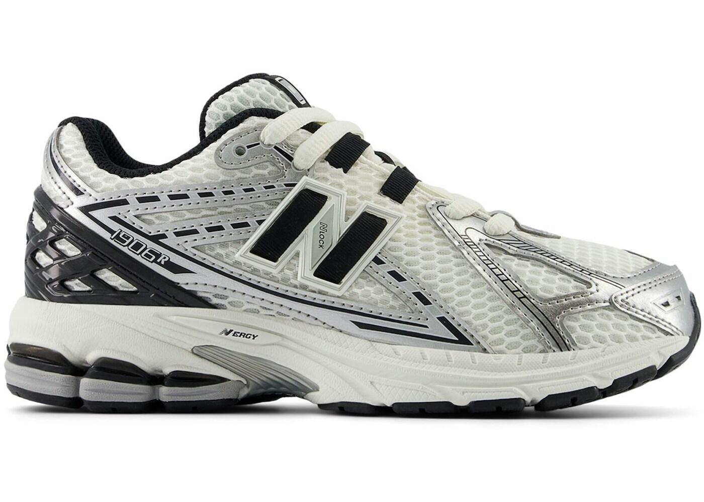 NEW BALANCE picture