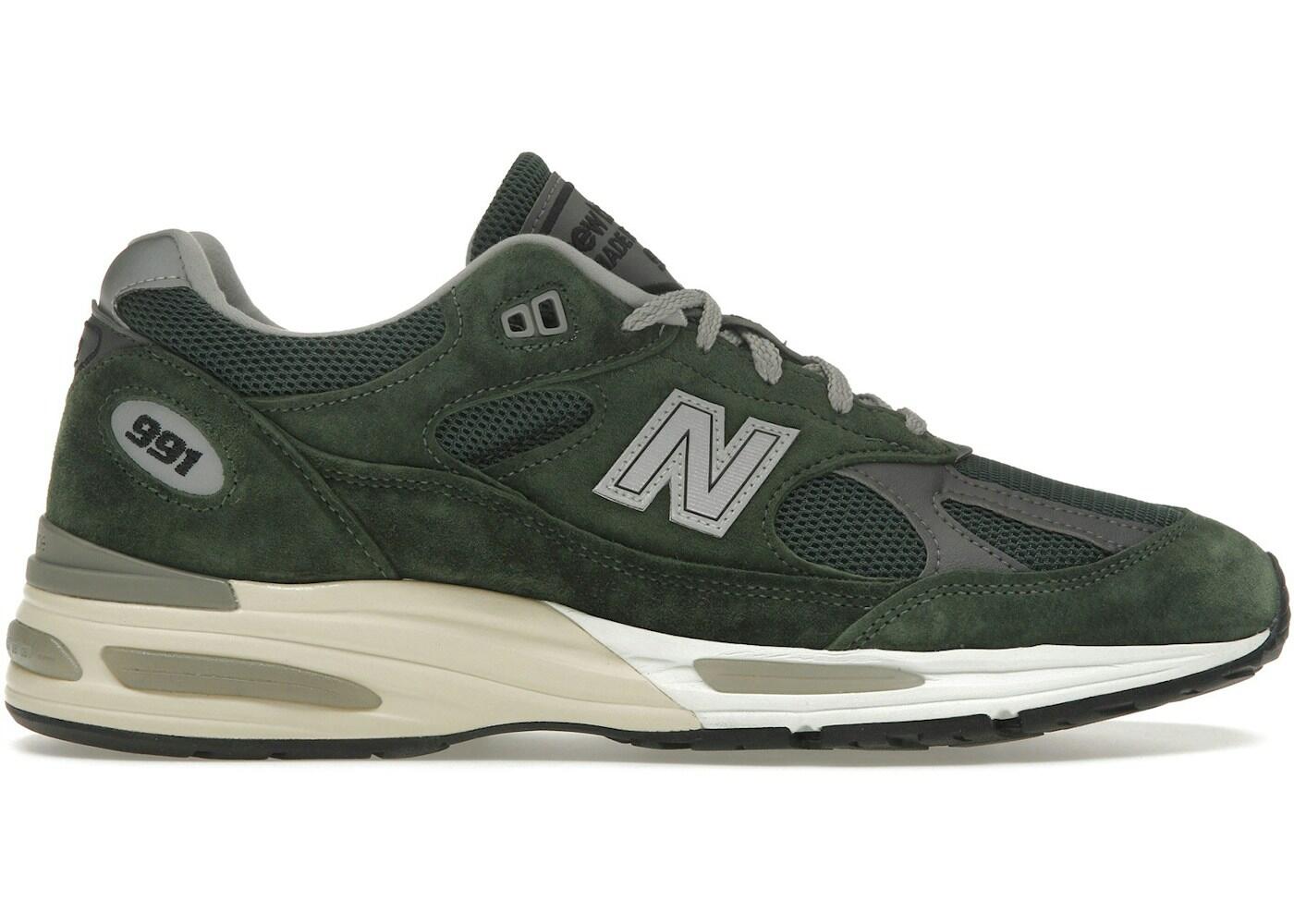 NEW BALANCE picture