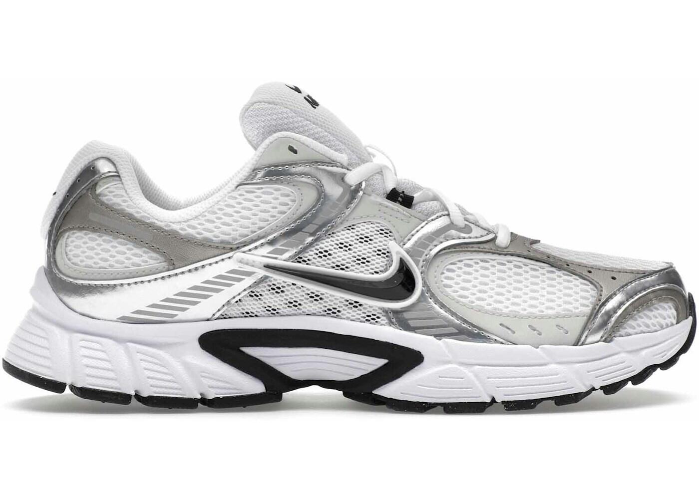 Nike V5 RNR White Vast Grey College Grey Black 2/2
