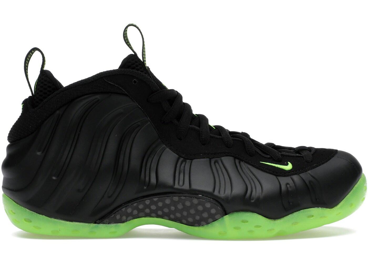 Nike Air Foamposite One Black Volt 2/2