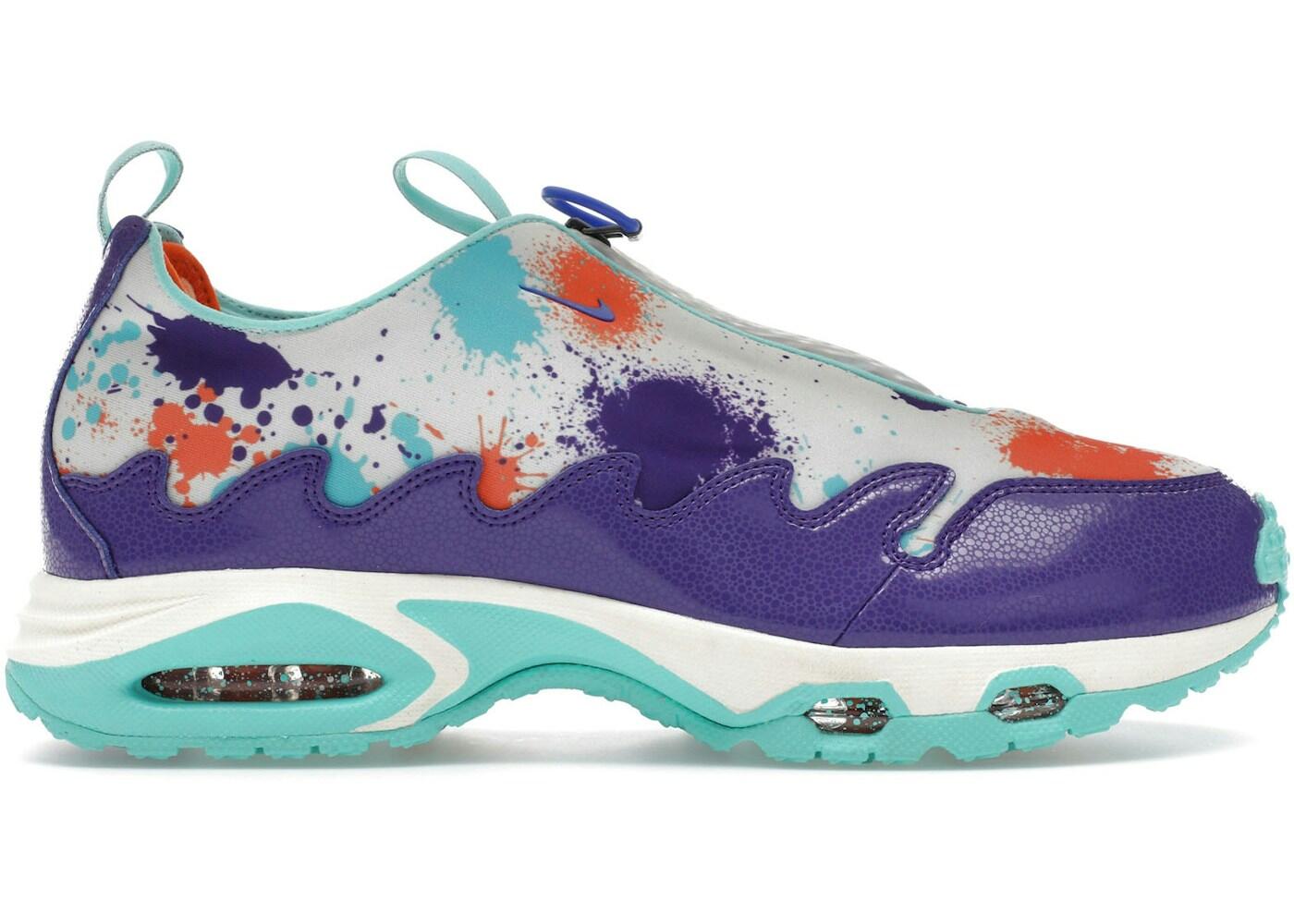 NIKE picture