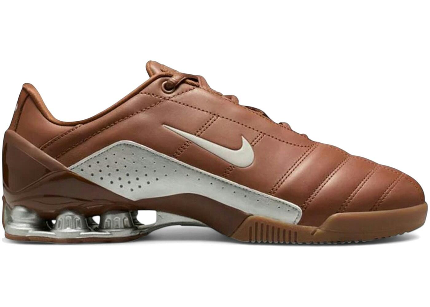 NIKE picture