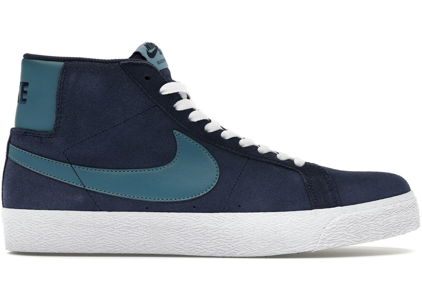 NIKE picture