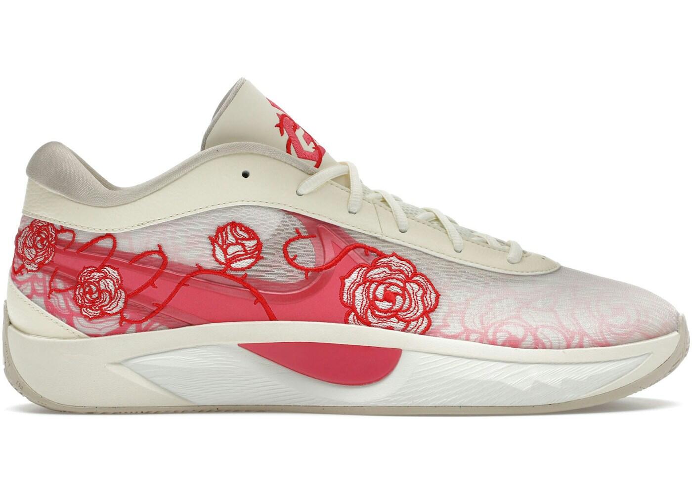 NIKE picture