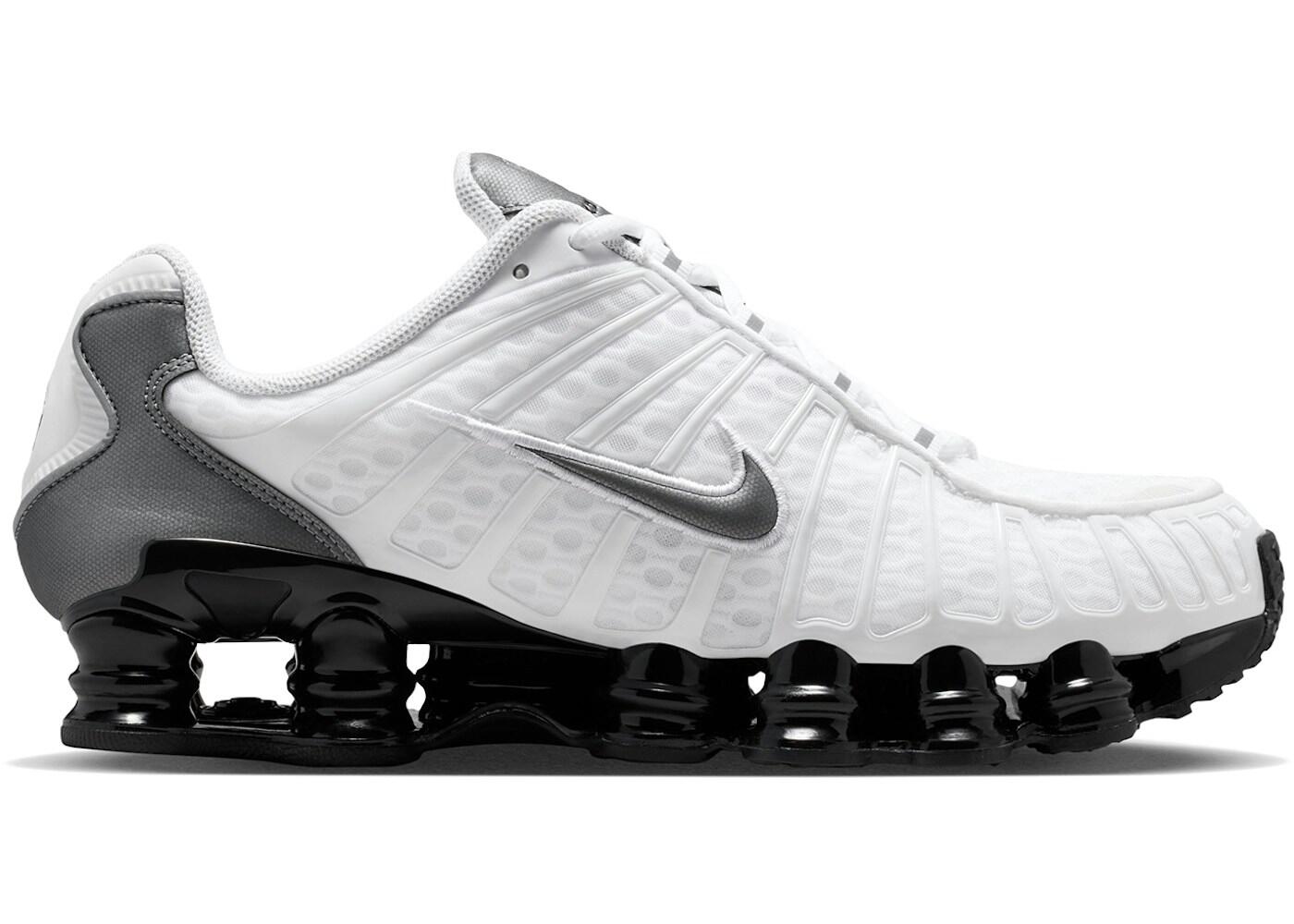 NIKE picture