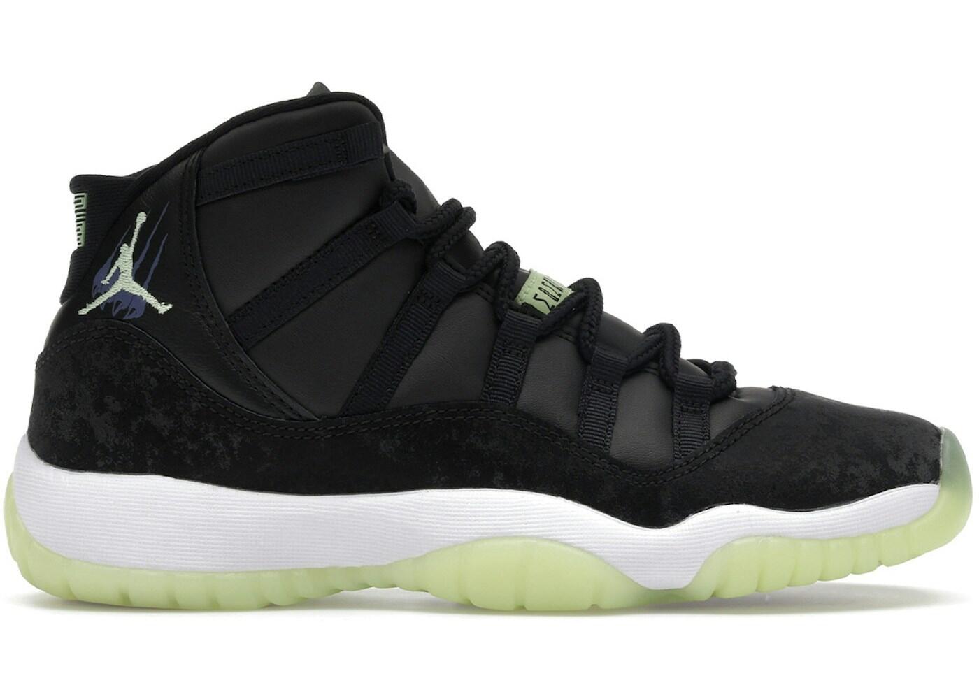 Jordan 11 Retro Black Barely Volt (GS) 2/2