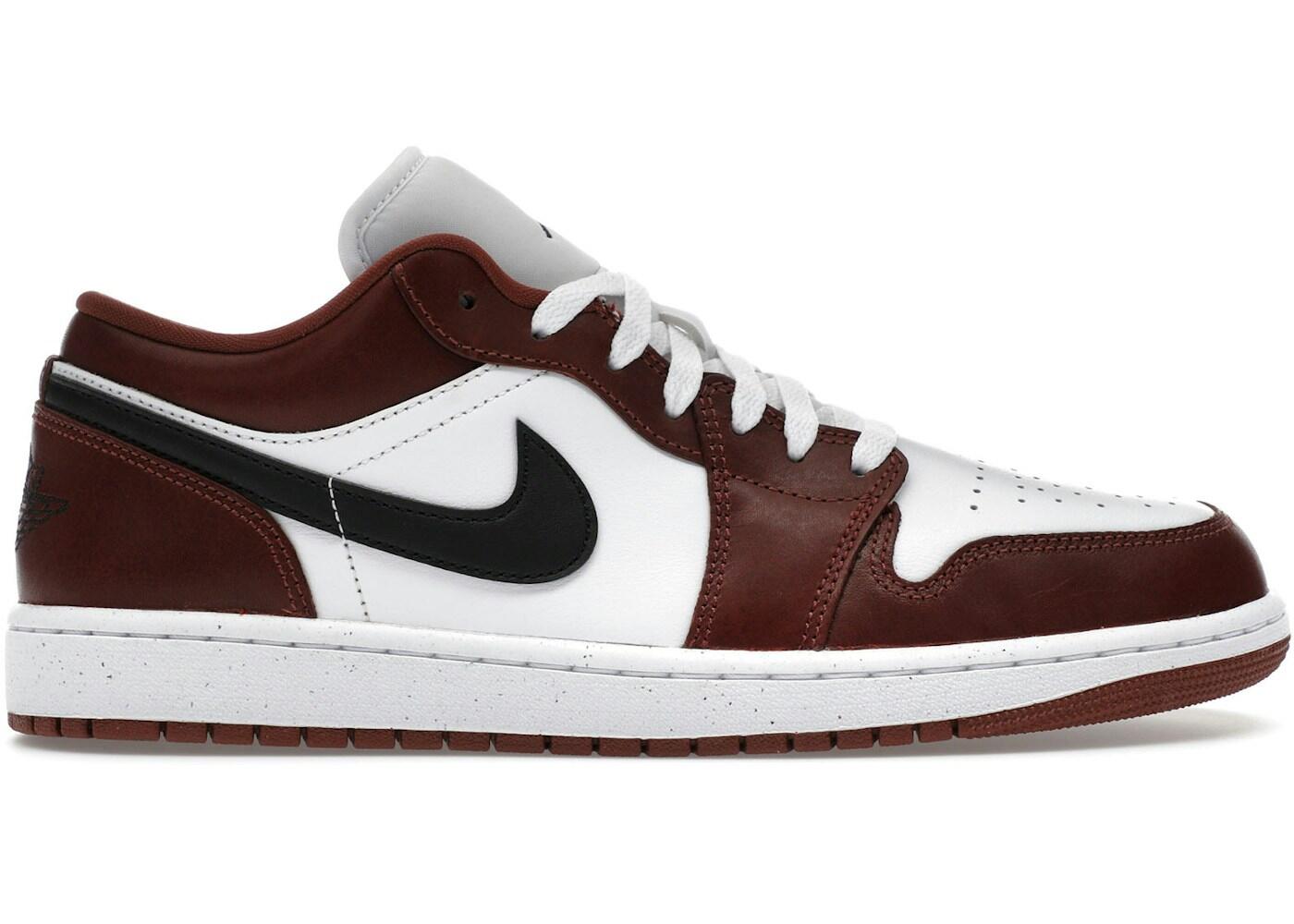 Jordan 1 Low SE Dark Pony 2/2