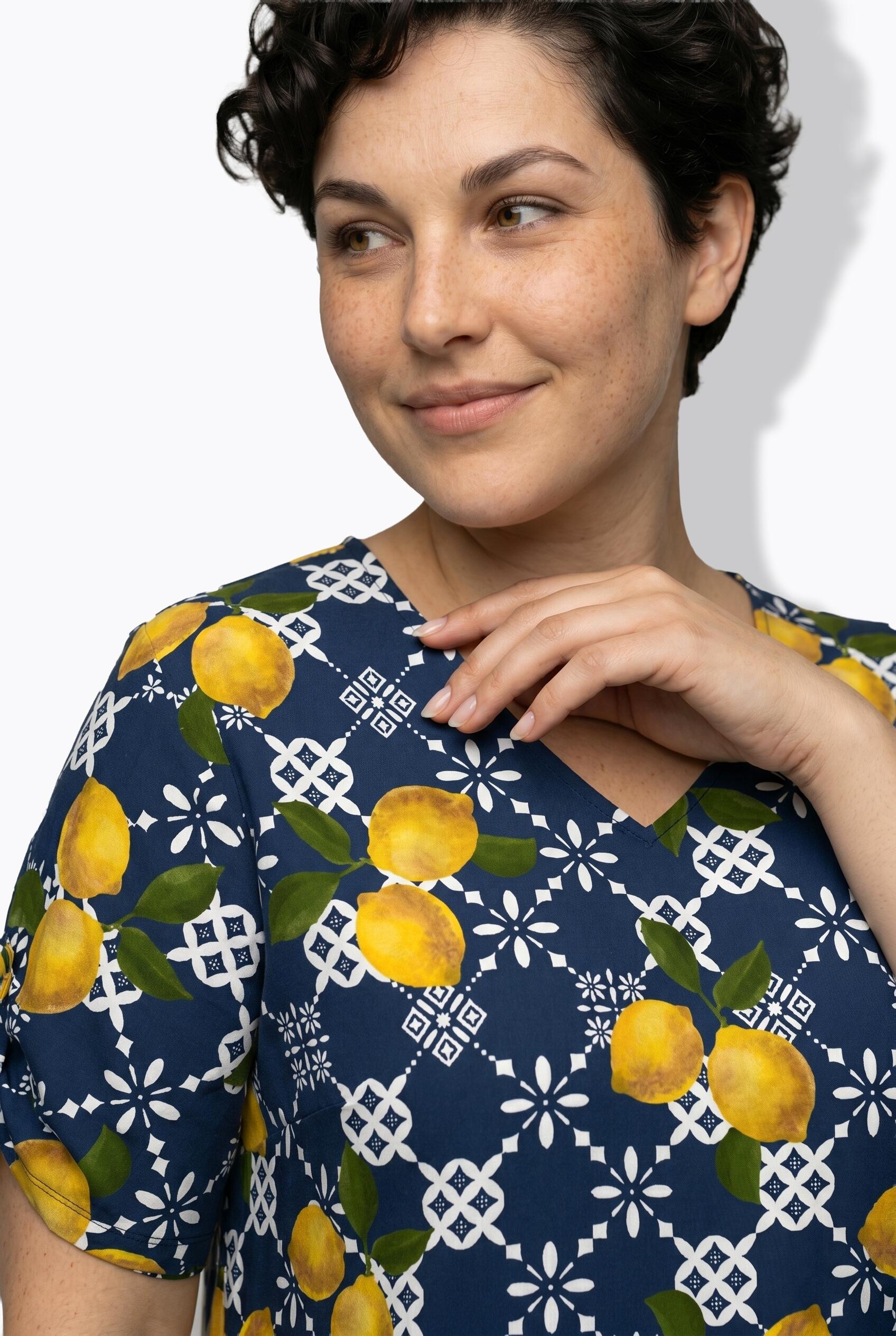 Femme Robe de plage motif citrons décolleté en V et manches courtes coupe évasée 3/7