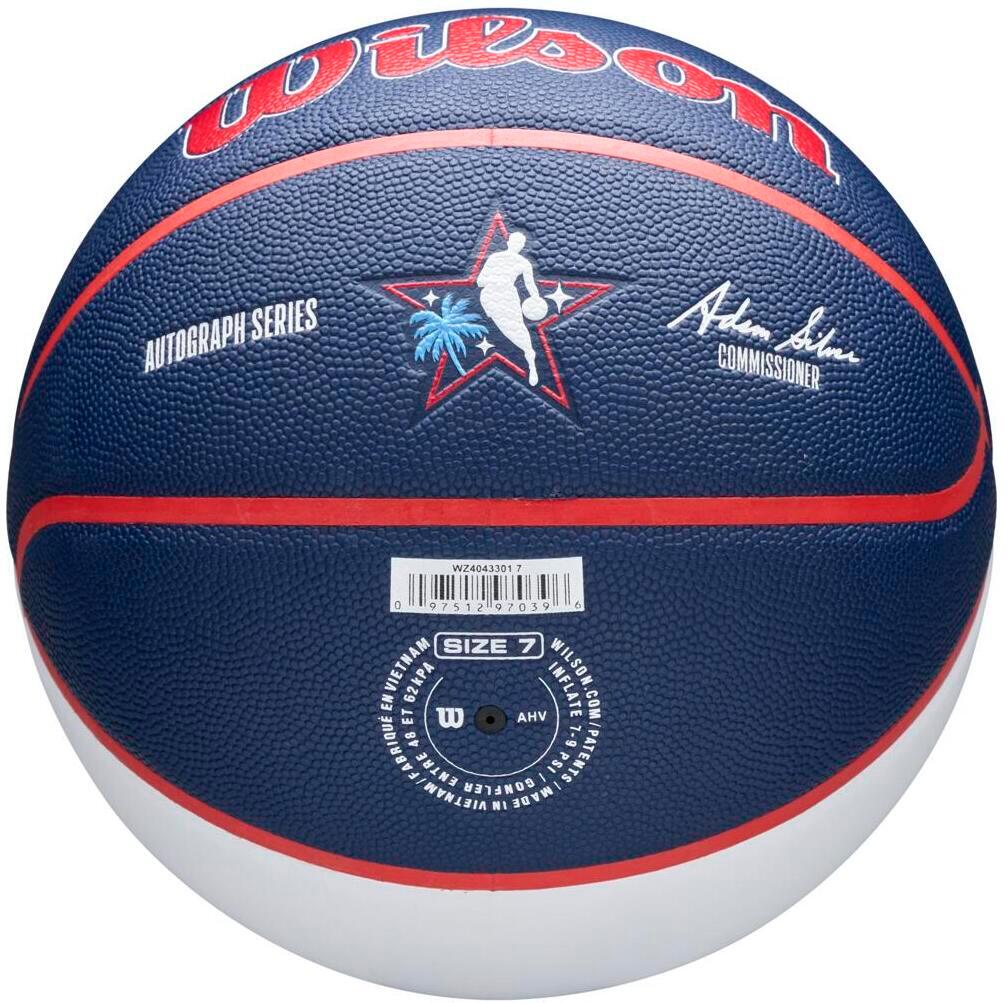 Balón de baloncesto autografiado por Wilson para el Juego de las Estrellas de la 3/4
