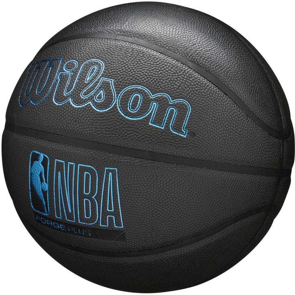 Wilson NBA Forge Plus Basketbal 4/4