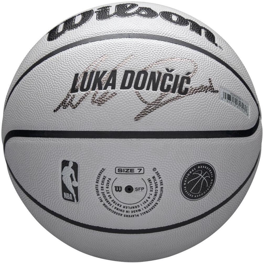 Ballon de Basket Wilson NBA Player Icon UV Luka Doncic 2/3