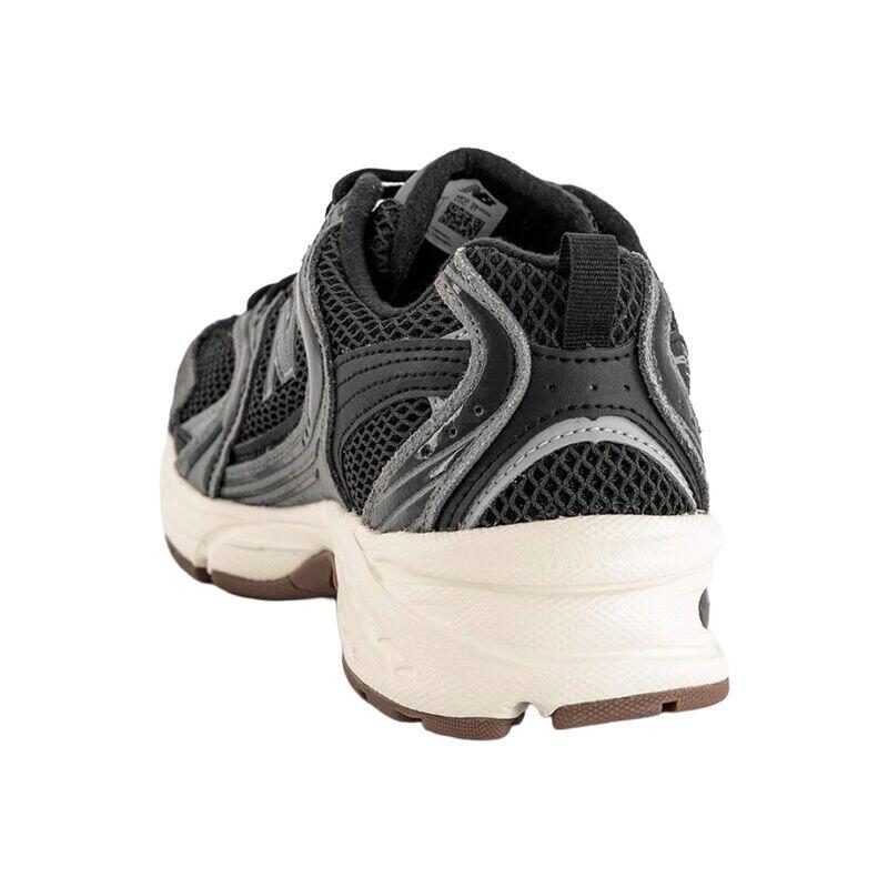 Zapatillas Negras New Balance U5309 Black Cómodas y Ligeras 4/5