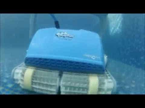 Robot limpiafondos piscina M400 Dolphin MyDolphin Plus giroscopio 15m 6/7