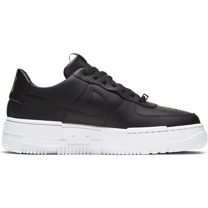 NIKE picture