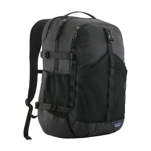 Mochila Negra Patagonia Refugio Daypack 30L Black Clásica y Resistente 5/7