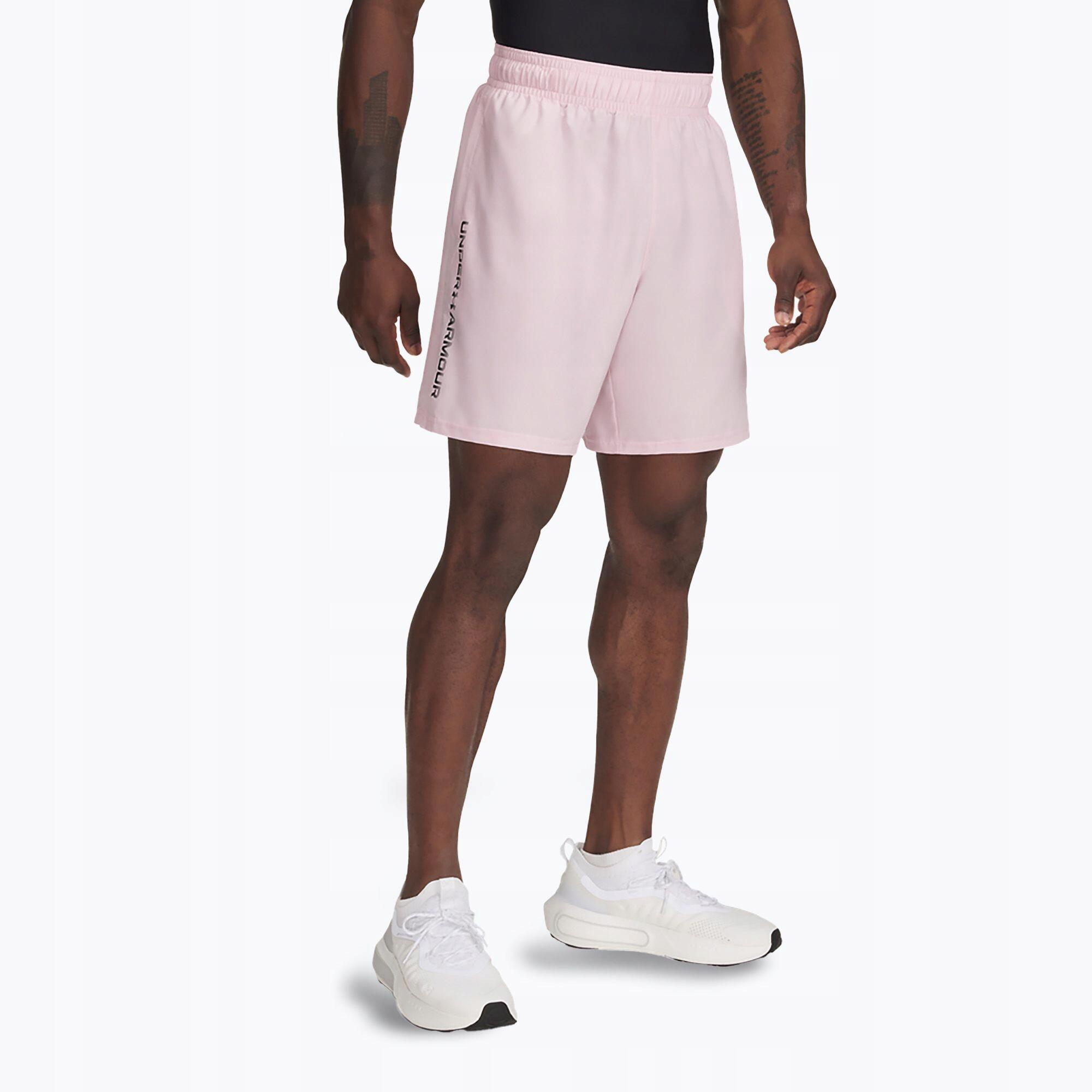 UNDER ARMOUR picture