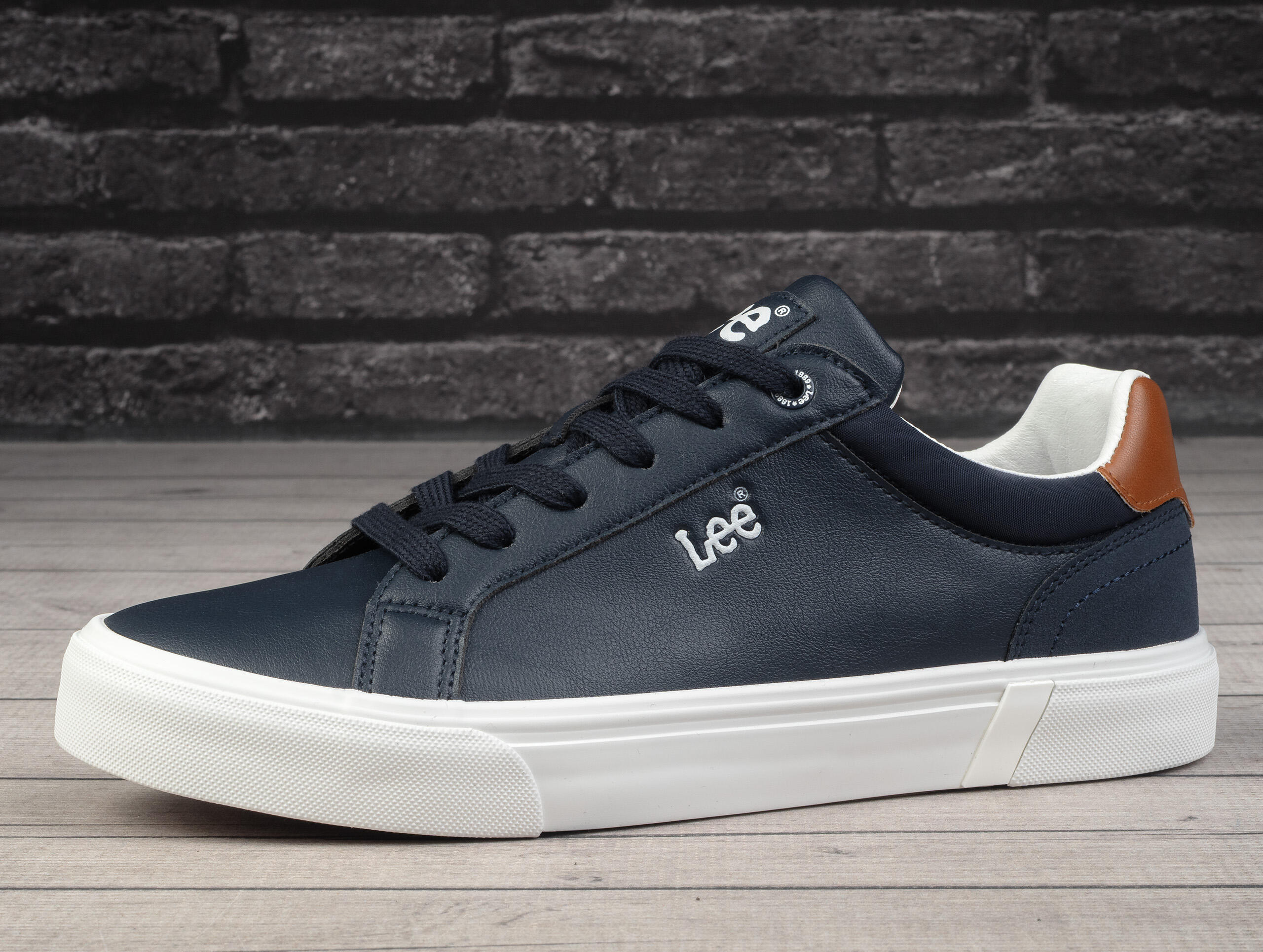 Buty męskie sportowe do chodzenia Lee BRIXTON MEN LOW 3/7