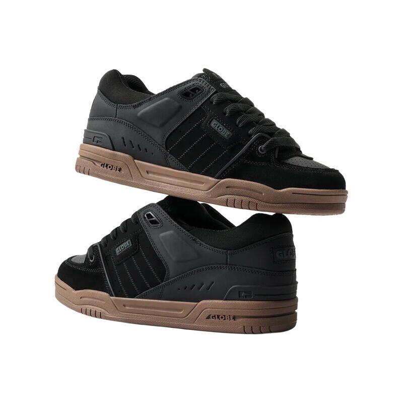 Zapatillas Negras Globe Fusion Black Tobacco 4/5